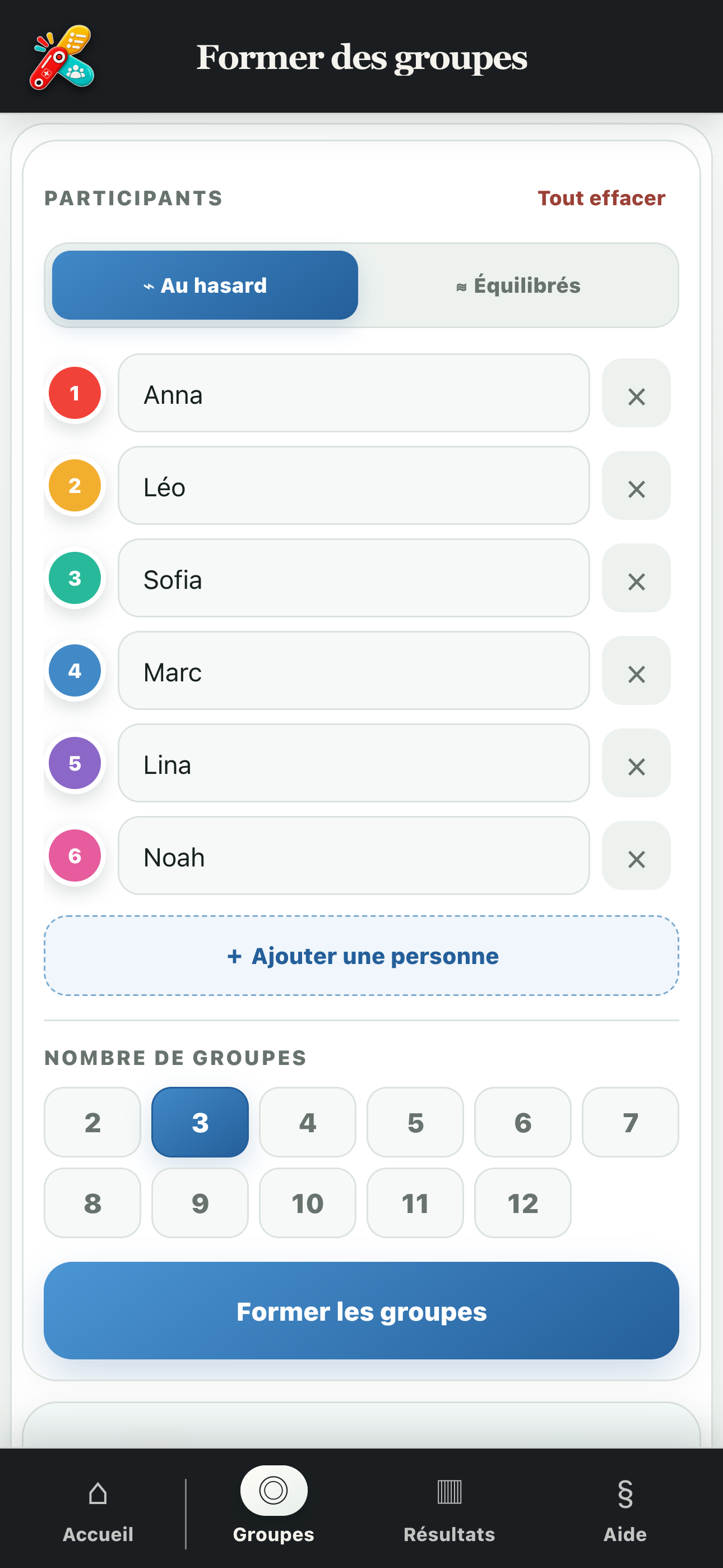 Participants prêts à être répartis au hasard dans trois groupes